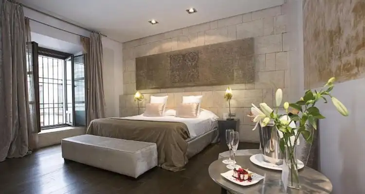 Hospes Palacio del Bailio - Habitaciones Hospes Palacio del Bailio - Habitaciones